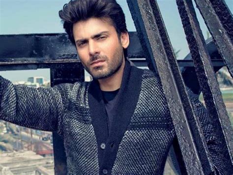   Fawad Khan 的演唱會門票搶購狂潮引發巴基斯坦娛樂圈巨大震動！